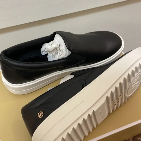 Used a handful of times Michael Kors Emmett Slip On - Picture 4 of 5